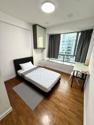 Lakeholmz (D22), Condominium #501743001